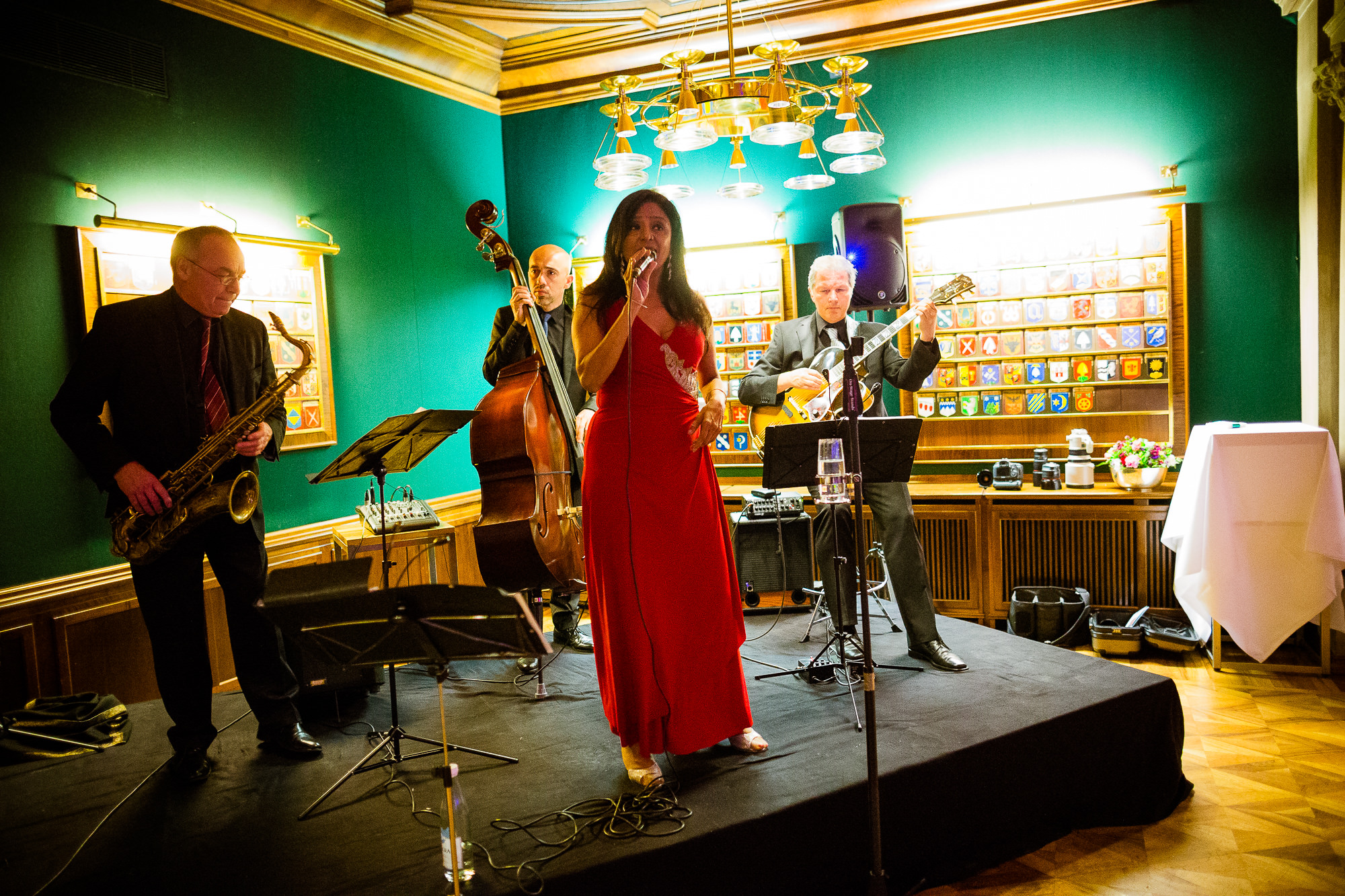 Export x3 1DX 9346 Businessauftrag Complementa 2014